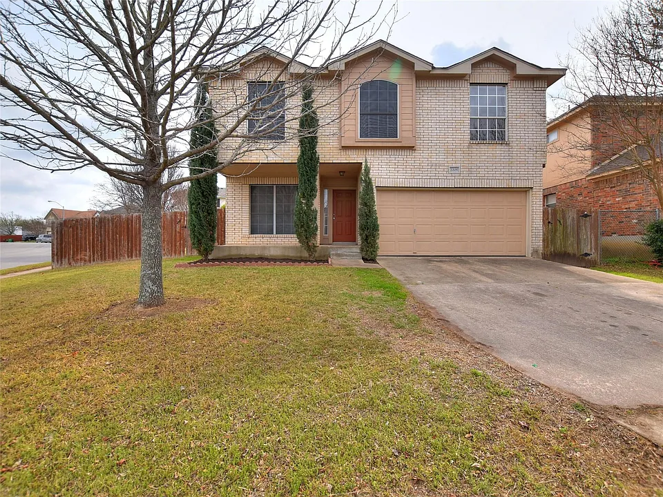 2205 Southeastern Trl