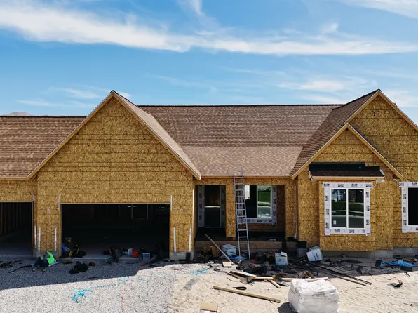 886 E Windsong Way, Eagle Mountain, UT 84005