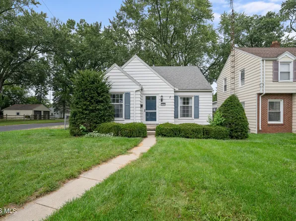 2560 Gracewood Rd, Toledo, OH 43613