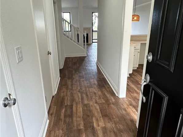 220 S Prospect Ave APT 6, Redondo Beach, CA 90277