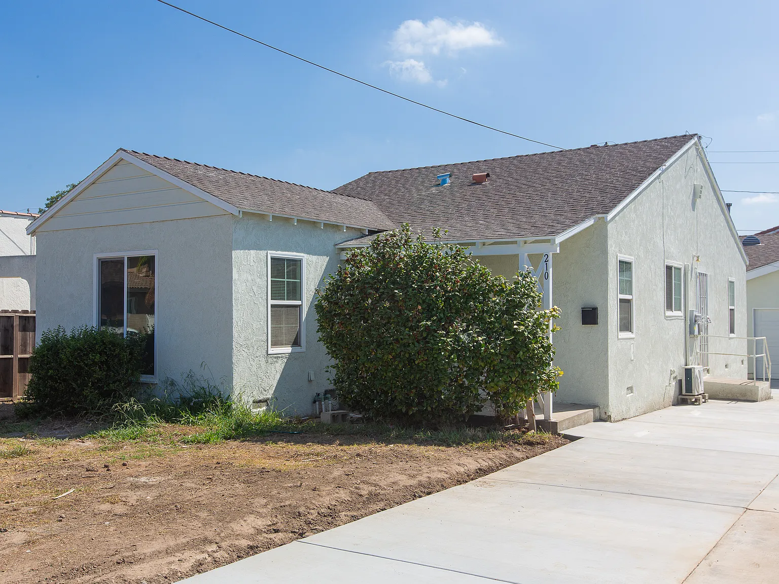 2 bed, 620 sqft, $2,500 — Photo 2