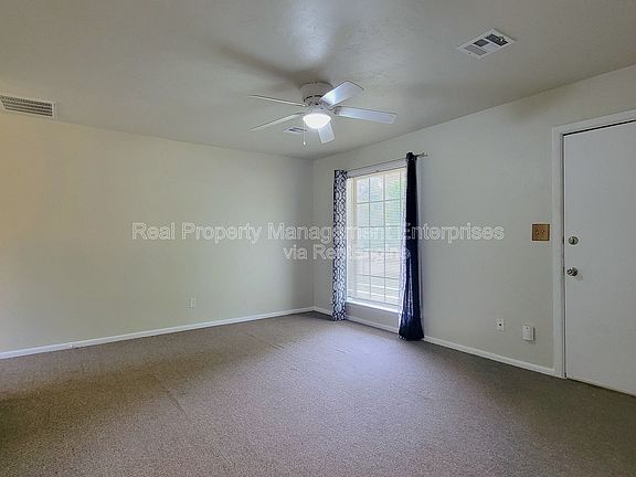 5th image of 608 N Poplar Ln