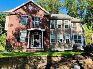 38 Erwin Rd, North Reading, MA 01864