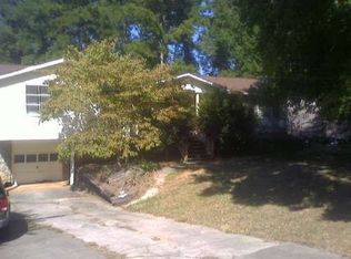 1247 Oakwoods Dr, Woodstock, GA 30188