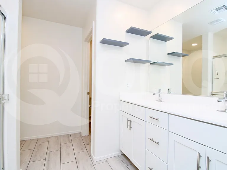 12539 W Glenn Dr — Photo 15