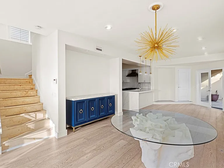 504 Marguerite Ave — Photo 6