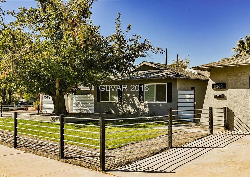 2nd image of 1212 Charmast Ln