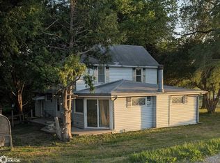 2403 297th Ave, Sidney, IA 51652