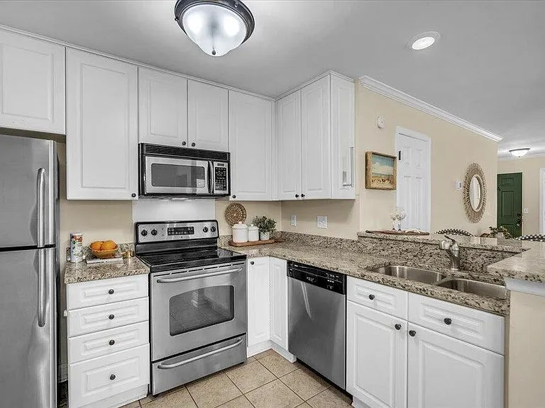 1321 Cassidy Ct #A — Photo 4