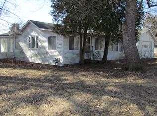 W1227 Arbutus Rd, Genoa City, WI 53128