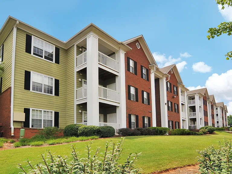Magnolia Village Apartments — Photo 6