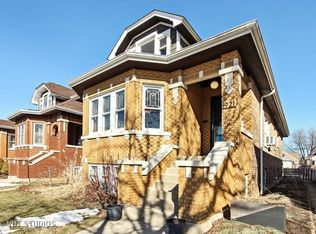1921 Home Ave, Berwyn, IL 60402