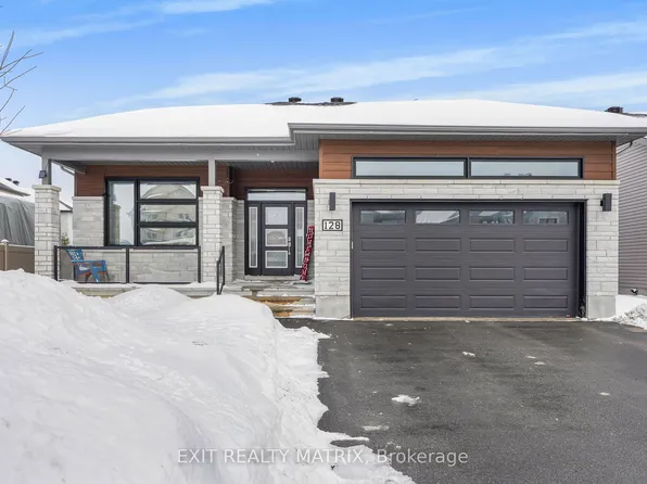 128 Lyon St, Russell, ON K0A 1W0