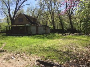 1271 Kiefer Creek Rd, Ballwin, MO 63021