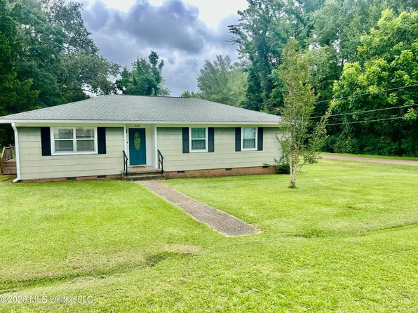 510 Lee St, Magnolia, MS 39652