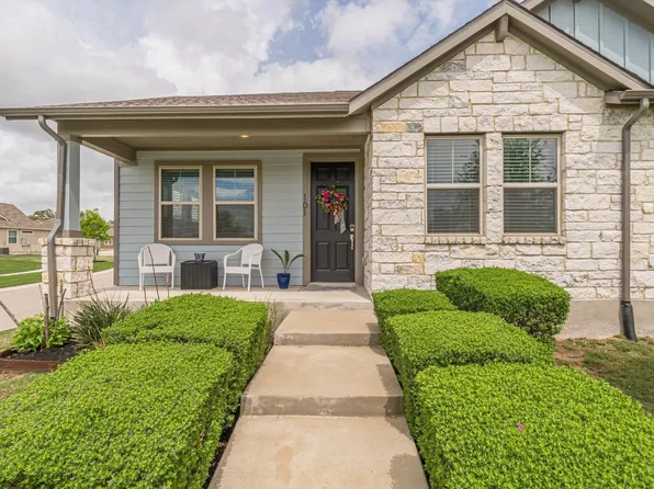 104 Balinese Cv #101, San Marcos, TX 78666
