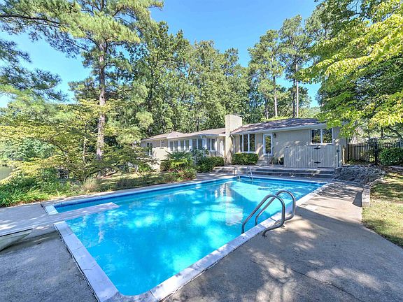 3rd image of 3646 Northshore Rd