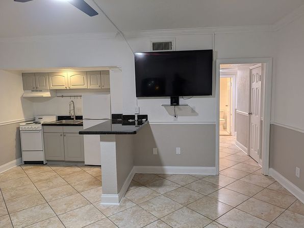 311 W Ashley St APT 1502