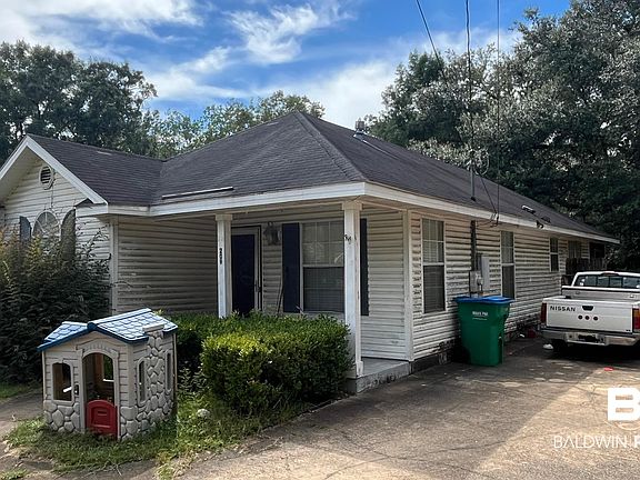 2nd image of 209 Kimberly Ct