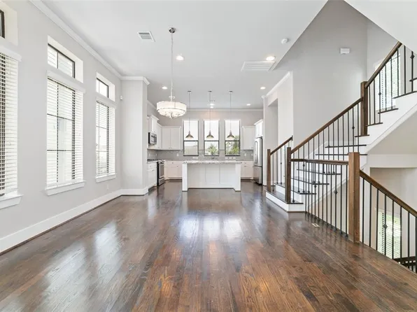 808 W 22nd Street, Houston, TX 77008