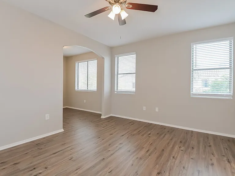 113 W Camino Rio Cebolla — Photo 10