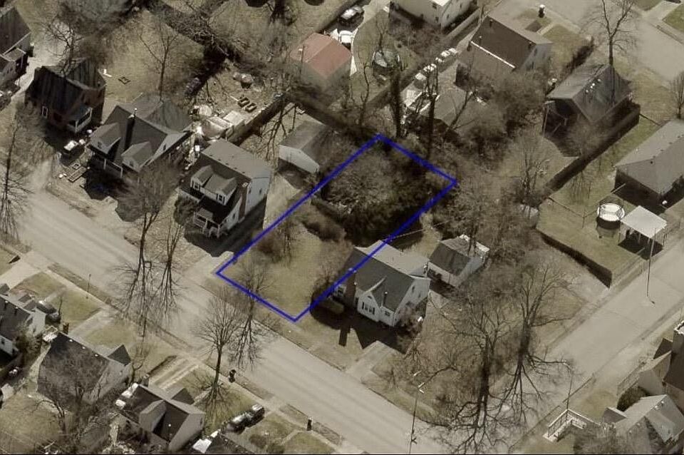 2nd image of 1118 Liberty Rd