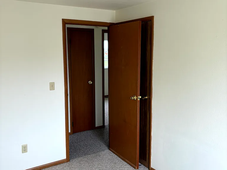 5 Florentine Ct — Photo 17