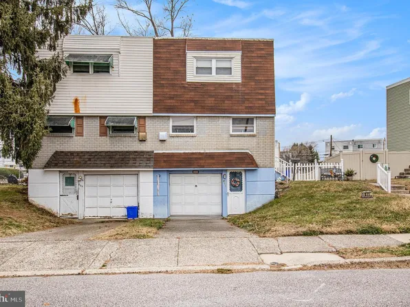 811 Lawler St, Philadelphia, PA 19116