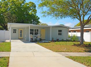 2726 Boca Ciega Dr N, Saint Petersburg, FL 33710