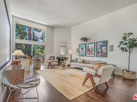 3rd image of 1425 Silver Lake Blvd APT 4