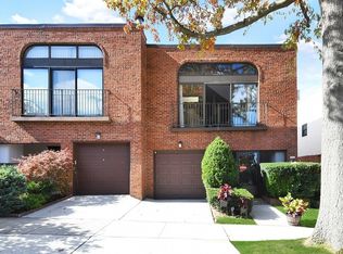 510 128th St #B, College Pt, NY 11356