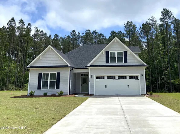 #04 Bristol Bay Drive, Lake Waccamaw, NC 28450