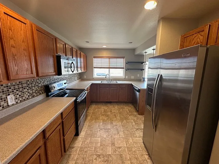 1120 Longbow Ln #A — Photo 3