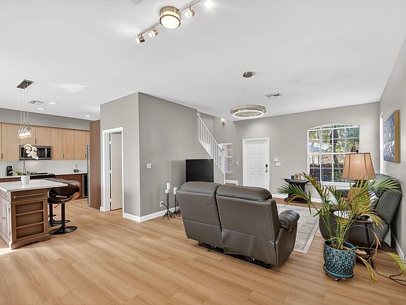 5th image of 6066 Savannah Way