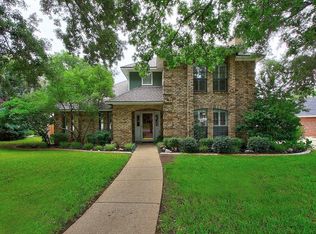 4402 Rambling Creek Dr, Arlington, TX 76016