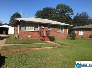 2728 Clyburne St, Bessemer, AL 35023