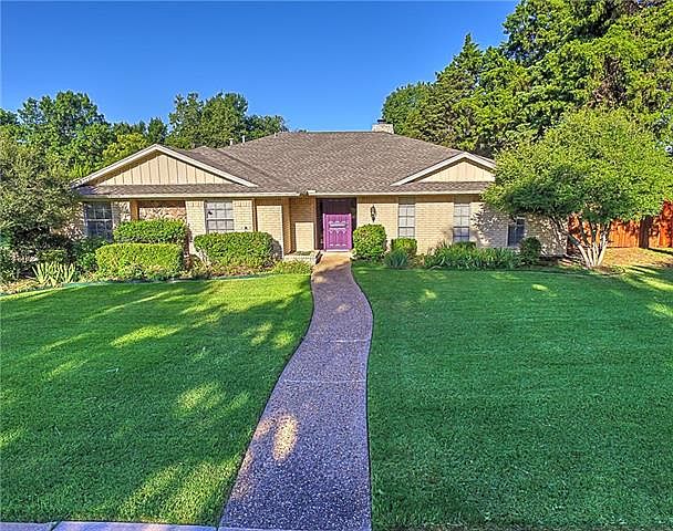 1st image of 3313 Bandolino Ln