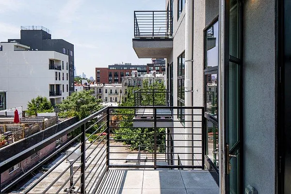 Rented by Nooklyn NYC LLC | media 25