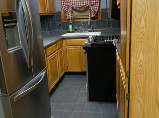 101 Hunter St #2, Fall River, MA 02721