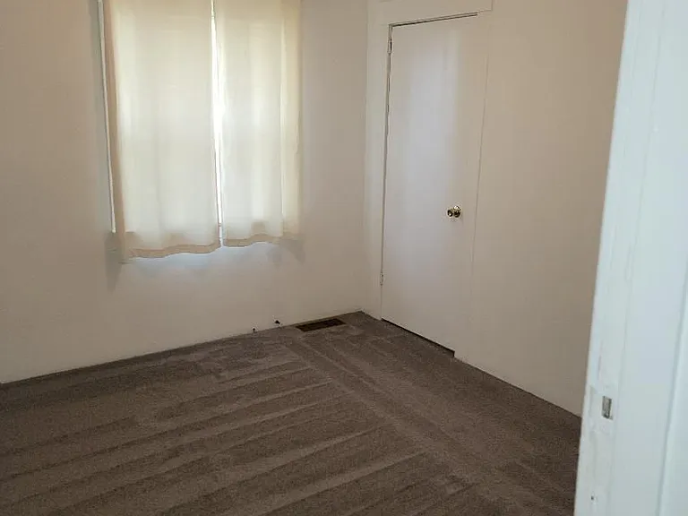 4009 S Bell St — Photo 6