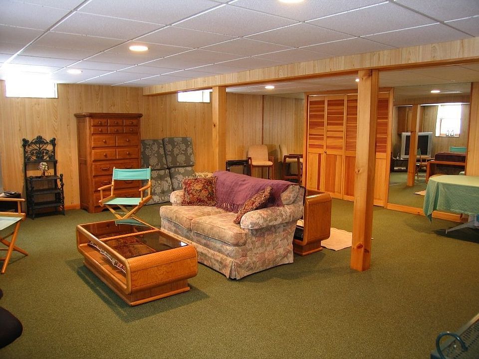 14 Birch St, Wilbraham, MA 01095 Zillow