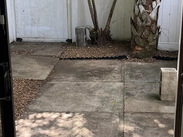 1115 SW 2nd Ct #1 — Photo 9