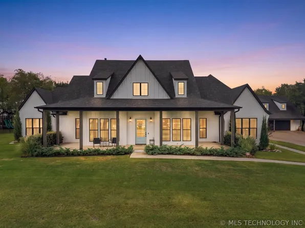 29429 E 106th St S, Coweta, OK 74429