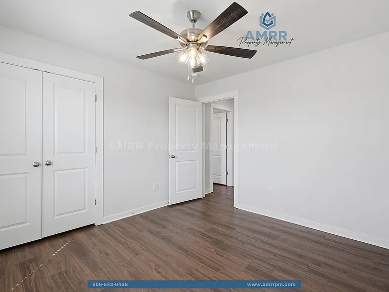 402 Cattleman Ln — Photo 22