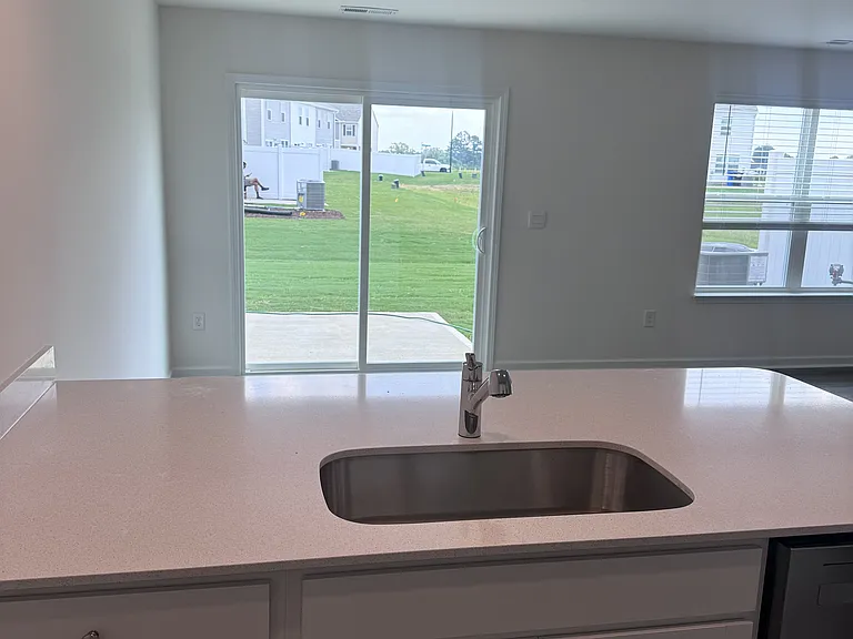 21 Bee Garden Ct #1 — Photo 4