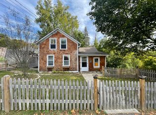 40 Summer St #40, Lee, MA 01238