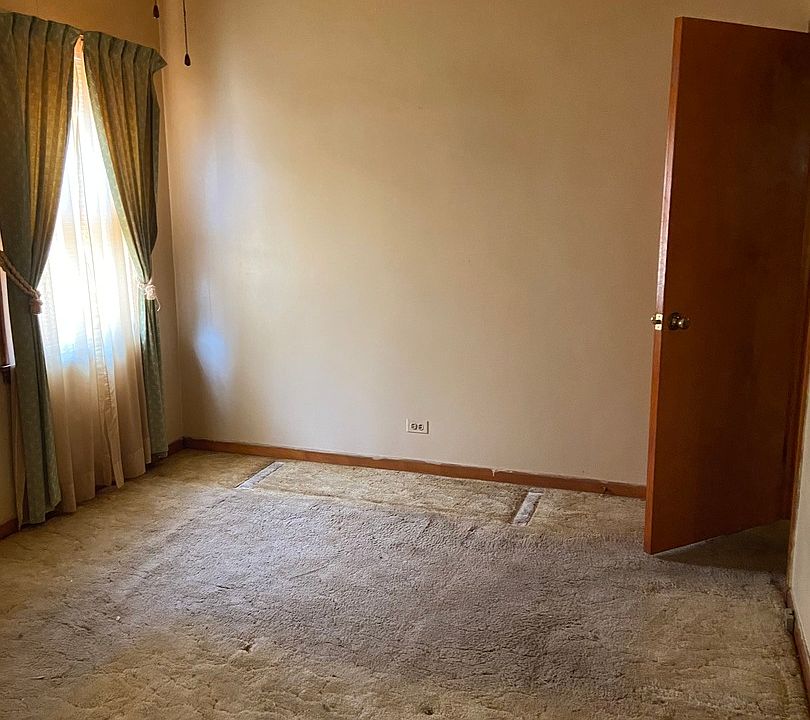 2nd image of 12557 S Eggleston Ave