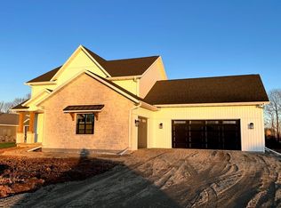 1768 Honor St, Neenah, WI 54956