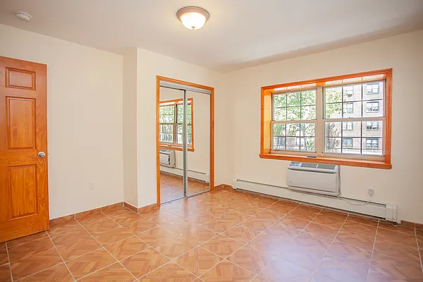 Rented by Ian Alexander Realty Group LLC | media 9