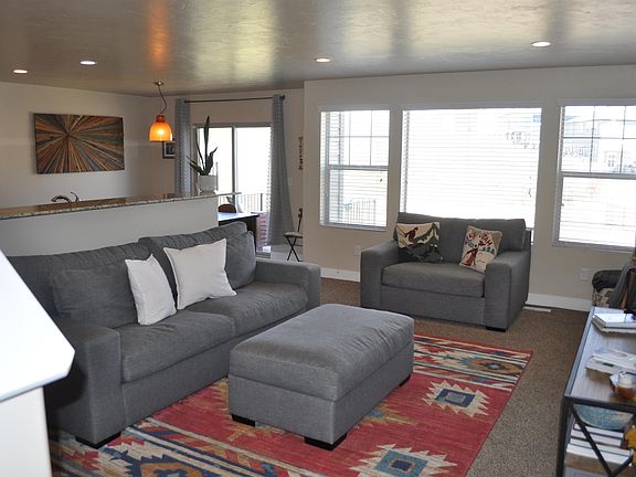 3rd image of 2303 E Deer Park Ln #1